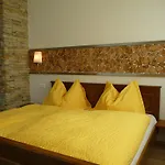 Bed & Breakfast Familiengasthof St. Wolfgang 3*