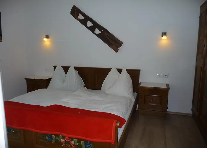 Bed & Breakfast Familiengasthof St. Wolfgang 3*