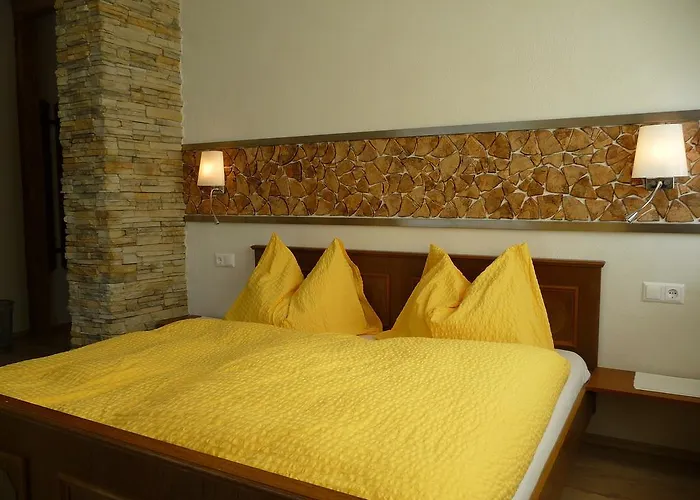 Bed & Breakfast Familiengasthof St. Wolfgang 3*